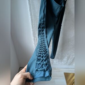 New Balance Dark Tea Mesh Side Intricate Knotted Weave Poly Elastane